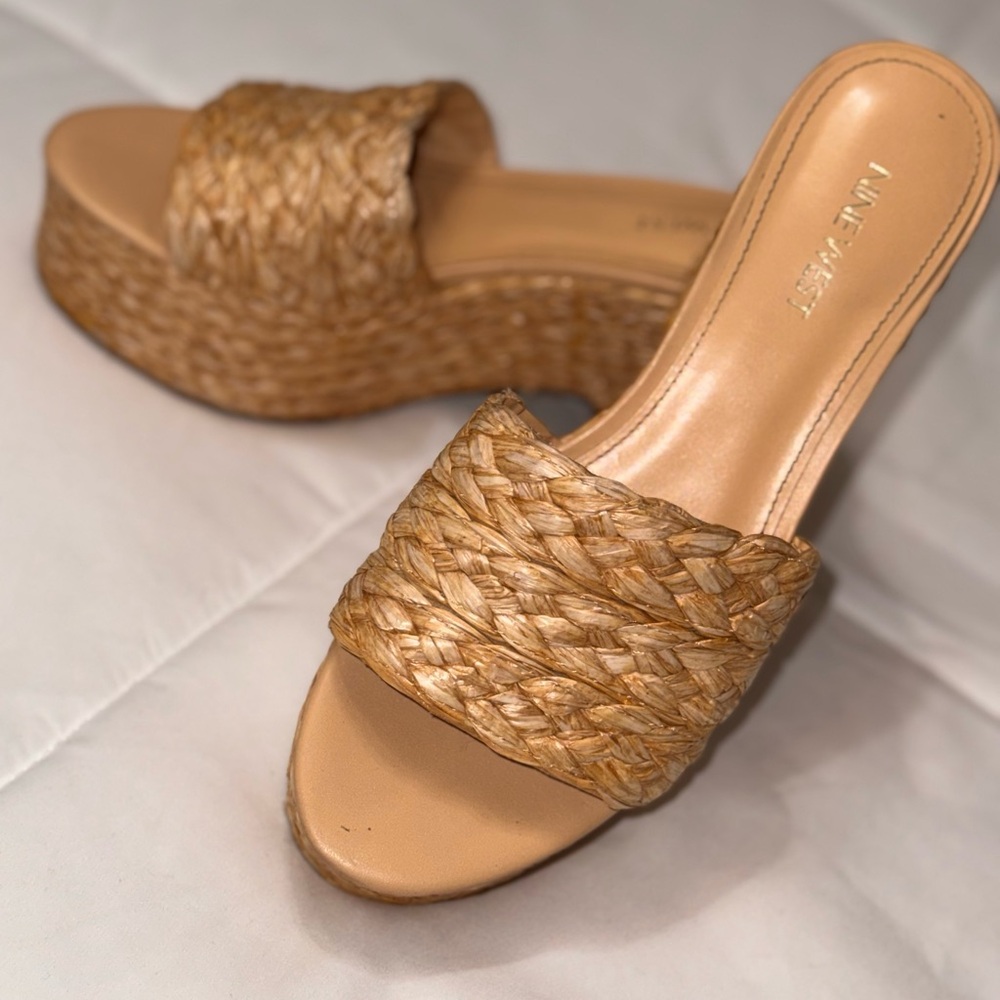 Nine West Natural Woven Platform Slides